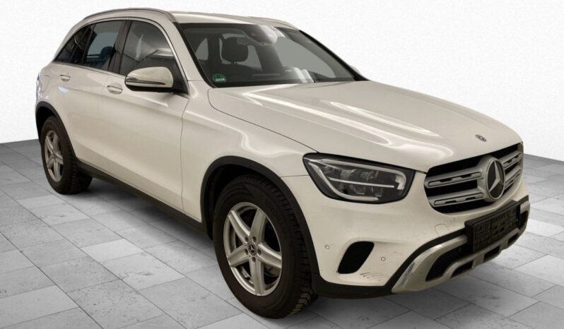 
								Mercedes-Benz GLC 200 full									