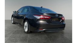 Toyota Camry 2.5 Executive + LED + NAVI + SHZ + LED + RFK