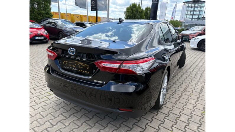 
								Toyota Camry 2.5 Executive + LED + NAVI + SHZ + LED + RFK full									