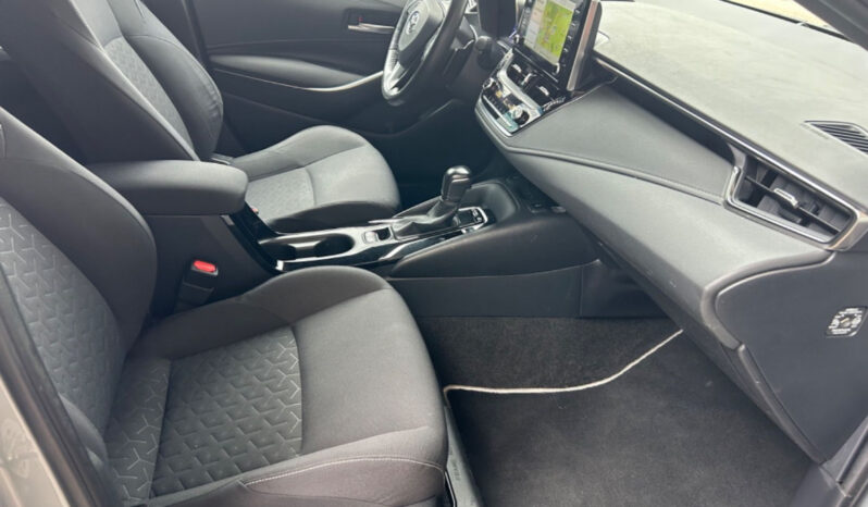 
								Toyota Corolla Touring Sports Hybrid Team D 2.0 Bi-Led full									