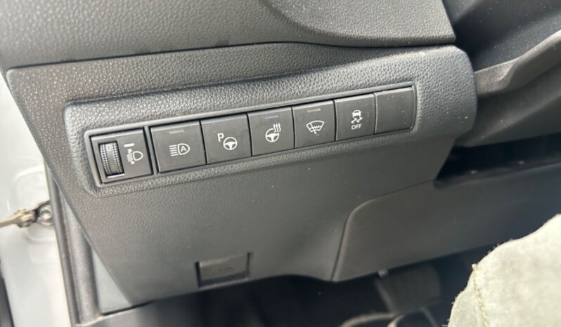 
								Toyota Corolla Touring Sports Hybrid Team D 2.0 Bi-Led full									