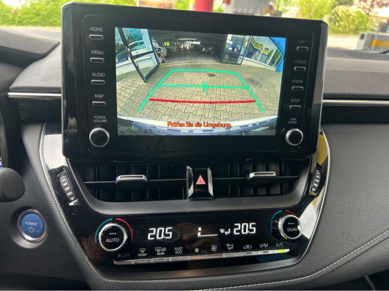 
								Toyota Corolla Touring Sports Hybrid Team D 2.0 Bi-Led full									