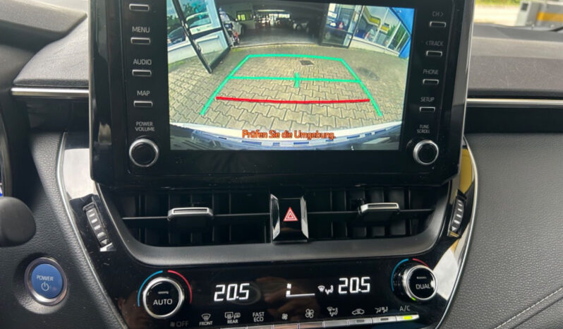 
								Toyota Corolla Touring Sports Hybrid Team D 2.0 Bi-Led full									