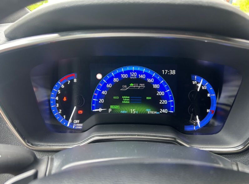 
								Toyota Corolla Touring Sports Hybrid Team D 2.0 Bi-Led full									