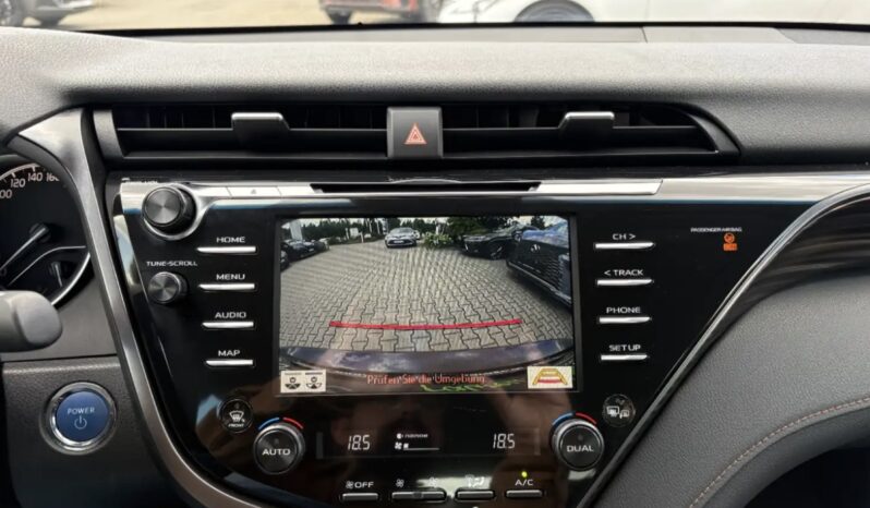 
								Toyota Camry 2.5 Executive + LED + NAVI + SHZ + LED + RFK full									