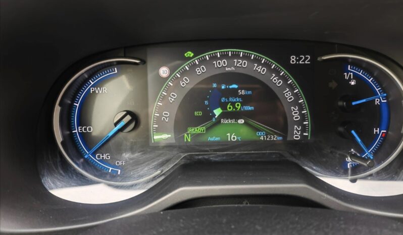 
								Toyota RAV 4 2.5 4×4 Hybrid Team Deutschland full									