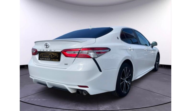 
								Toyota Camry i,SE/ACC/AUTOMAT/ full									