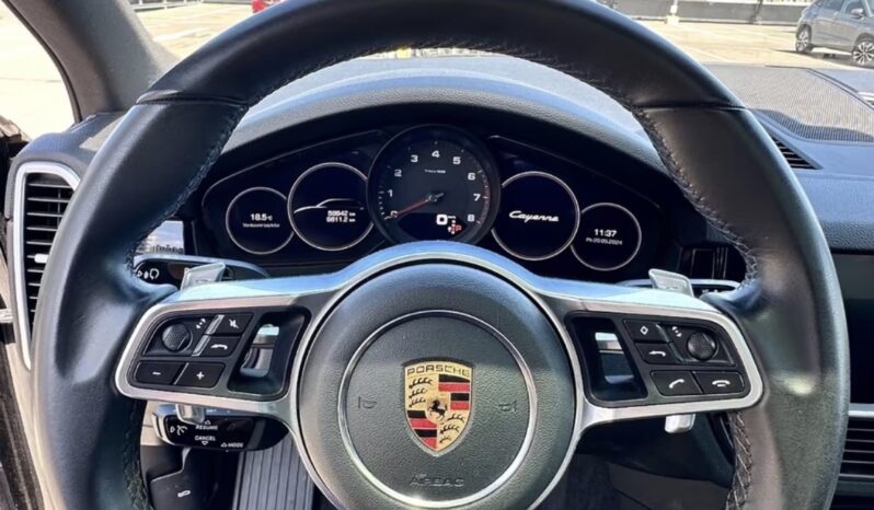 
								Porsche Cayenne 3.0 V6 Tiptronic full									