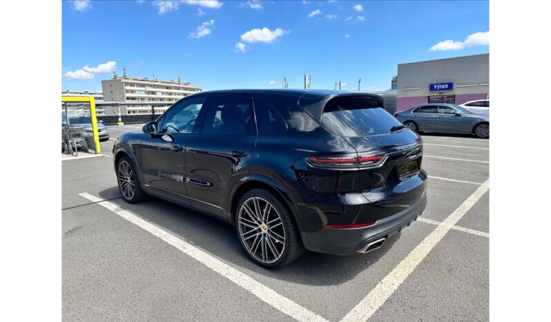 
								Porsche Cayenne 3.0 V6 Tiptronic full									