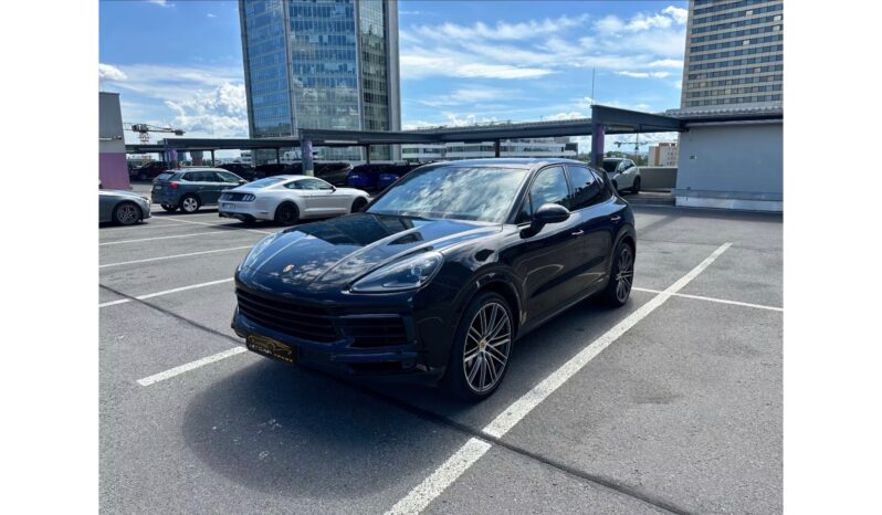 
								Porsche Cayenne 3.0 V6 Tiptronic full									