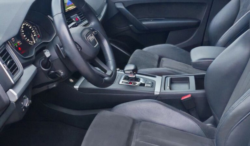
								Audi Q5   50TFSIe Quattro full									