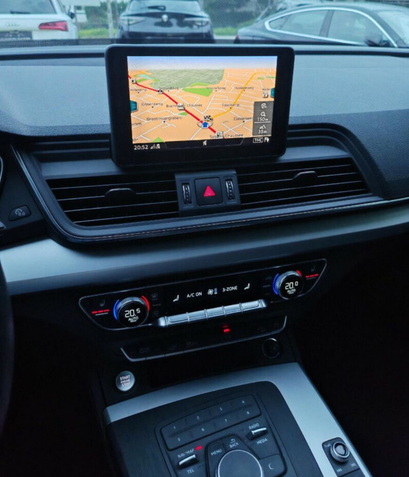 
								Audi Q5   50TFSIe Quattro full									