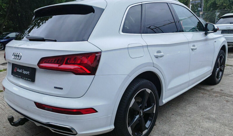 
								Audi Q5   50TFSIe Quattro full									
