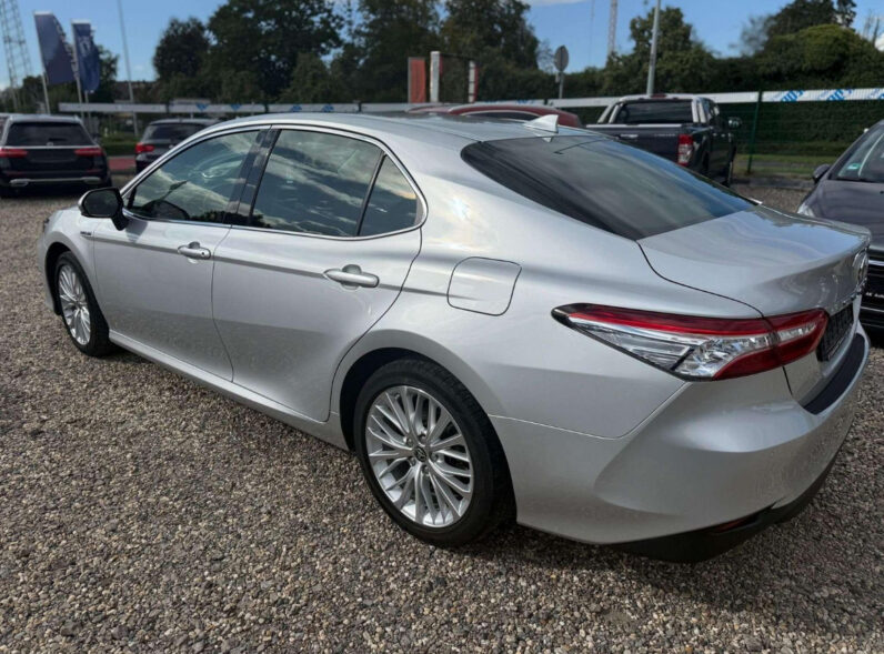 
								Toyota Camry Hybrid Executive full									