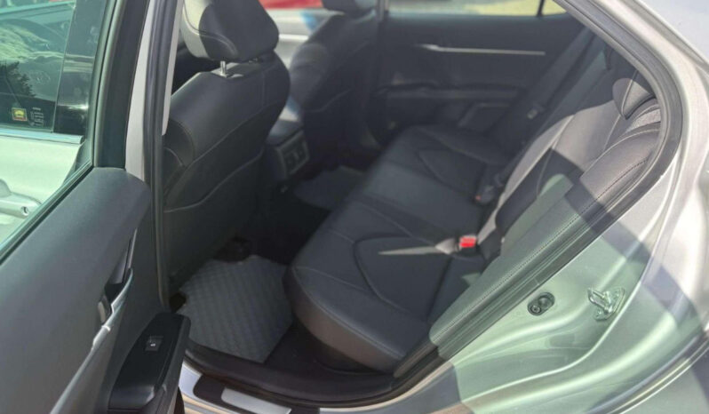 
								Toyota Camry Hybrid Executive full									