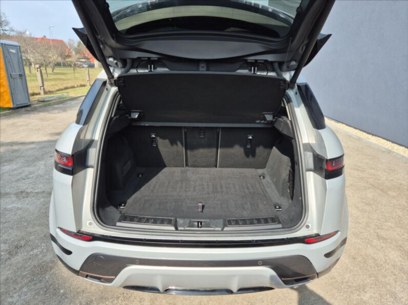 
								Land Rover Range Evoque SE 4wd full									