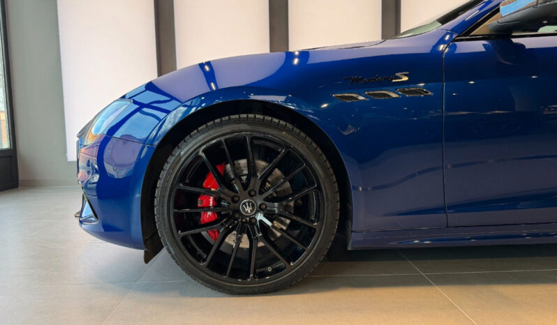 
								Maserati Ghibli 3.0 V6 430CP S Q4 Modena S CARBON full									