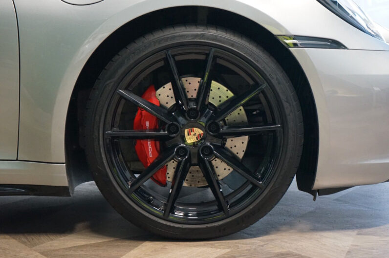 
								Porsche Carrera 4S CABRIO/Roadster full									